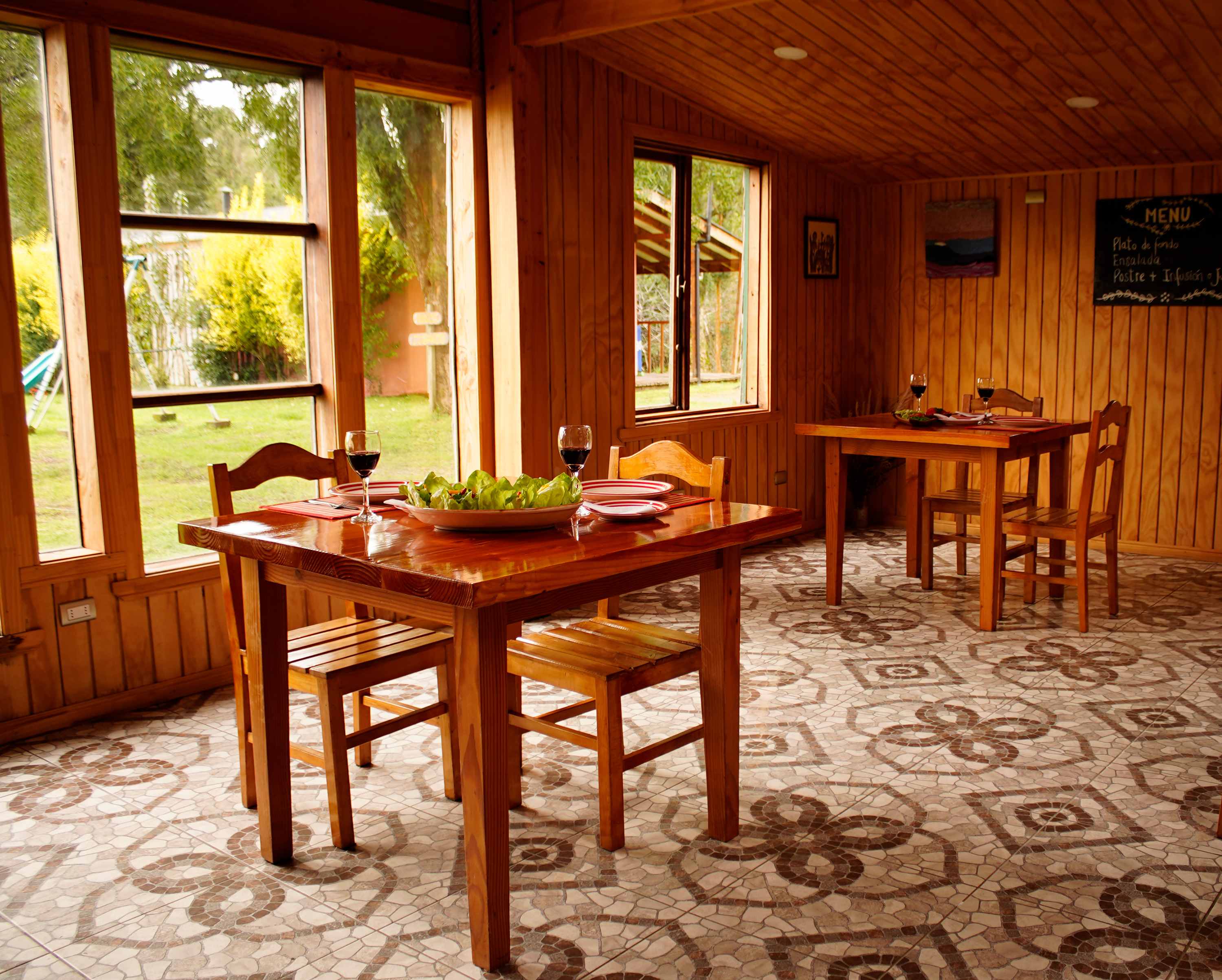 Camping y Cabañas Los Copihues